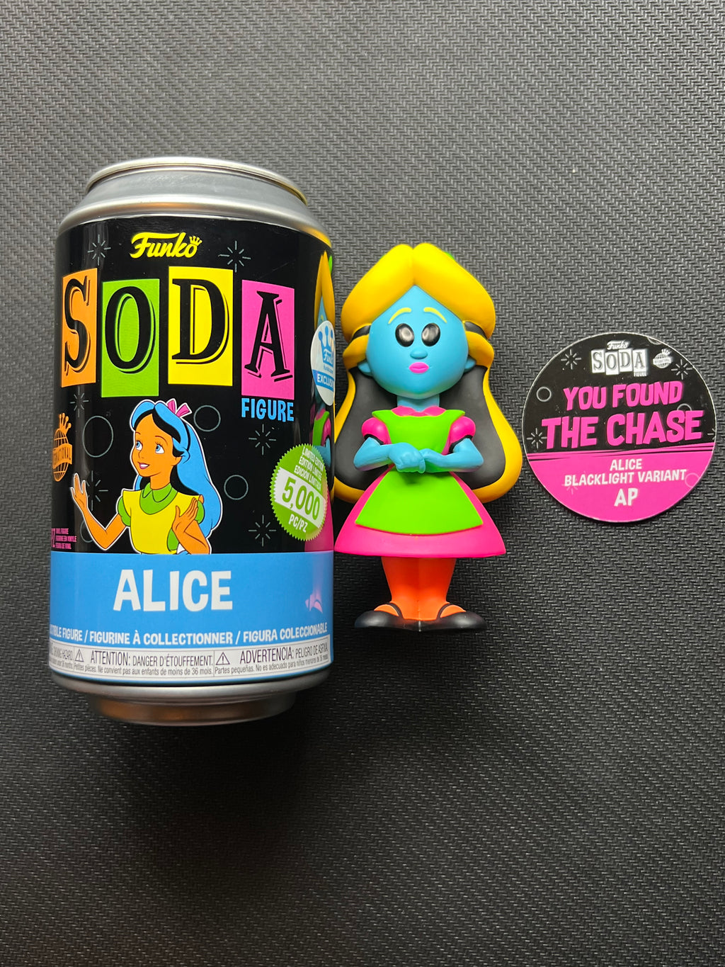ARTIST PROOF AP Funko Soda CHASE Blacklight Variant Alice in Wonderland Figure