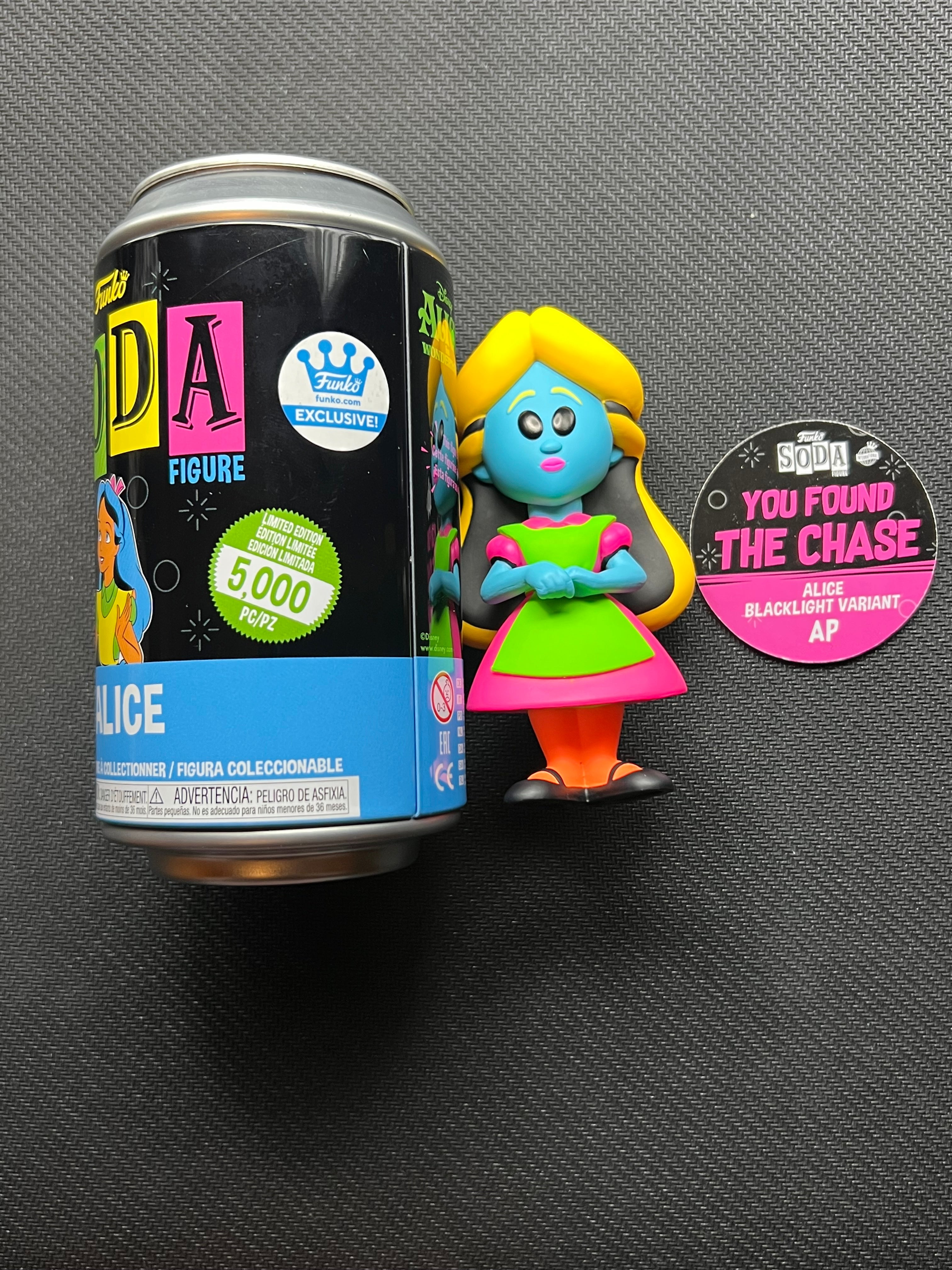 ARTIST PROOF AP Funko Soda CHASE Blacklight Variant Alice in Wonderland Figure