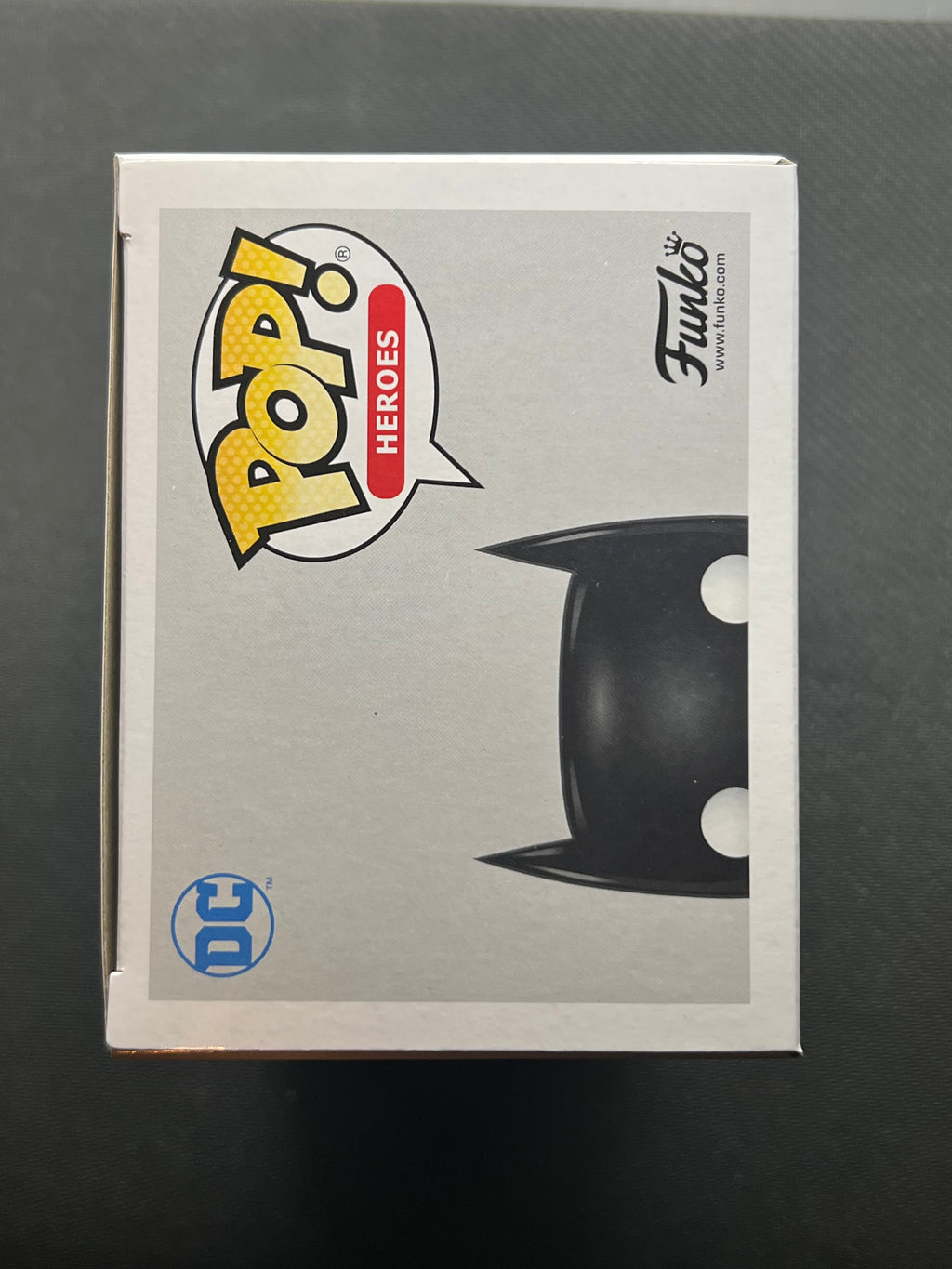 Funko Pop! DC Batman Orange Chrome #144 ~ 2018 NYCC ~ TOY TOKYO