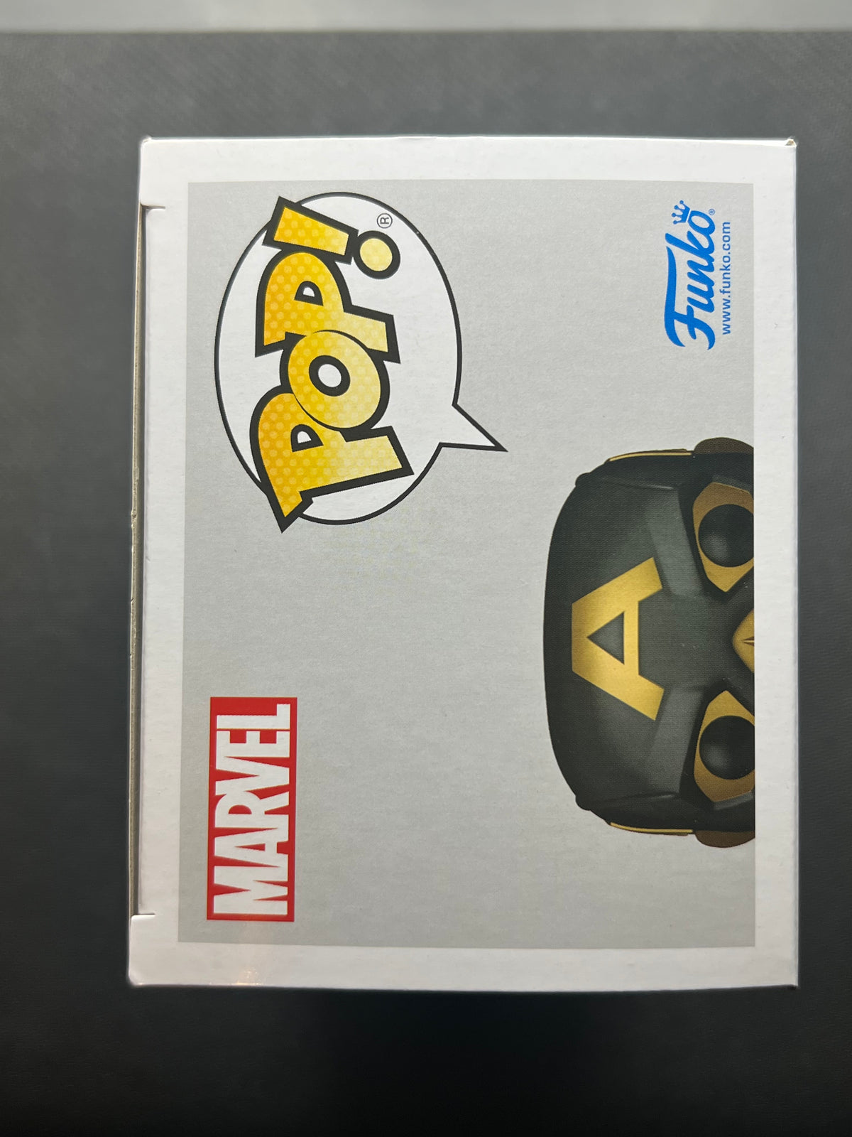 Funko Pop! Marvel Collector Corps Exclusive - Captain America #1423